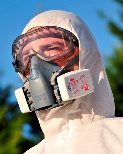 3M hosts protective clothing event