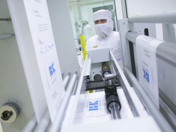 A flexible view on packaging