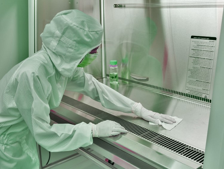AAwipes launches line of lint-free cleanroom wipes
