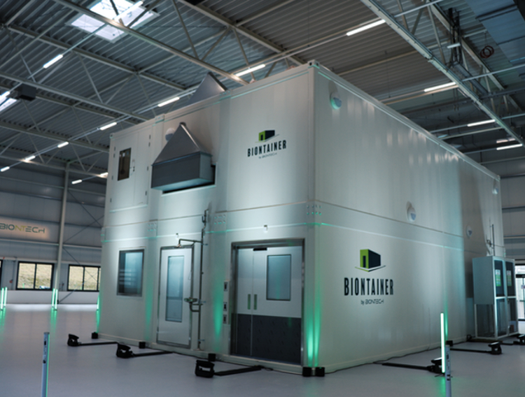African Presidents applaud BioNTech modular vaccine cleanroom launch