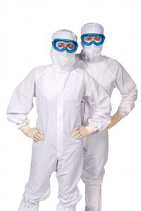 Aramark reusable sterile goggle remains clear when irradiated