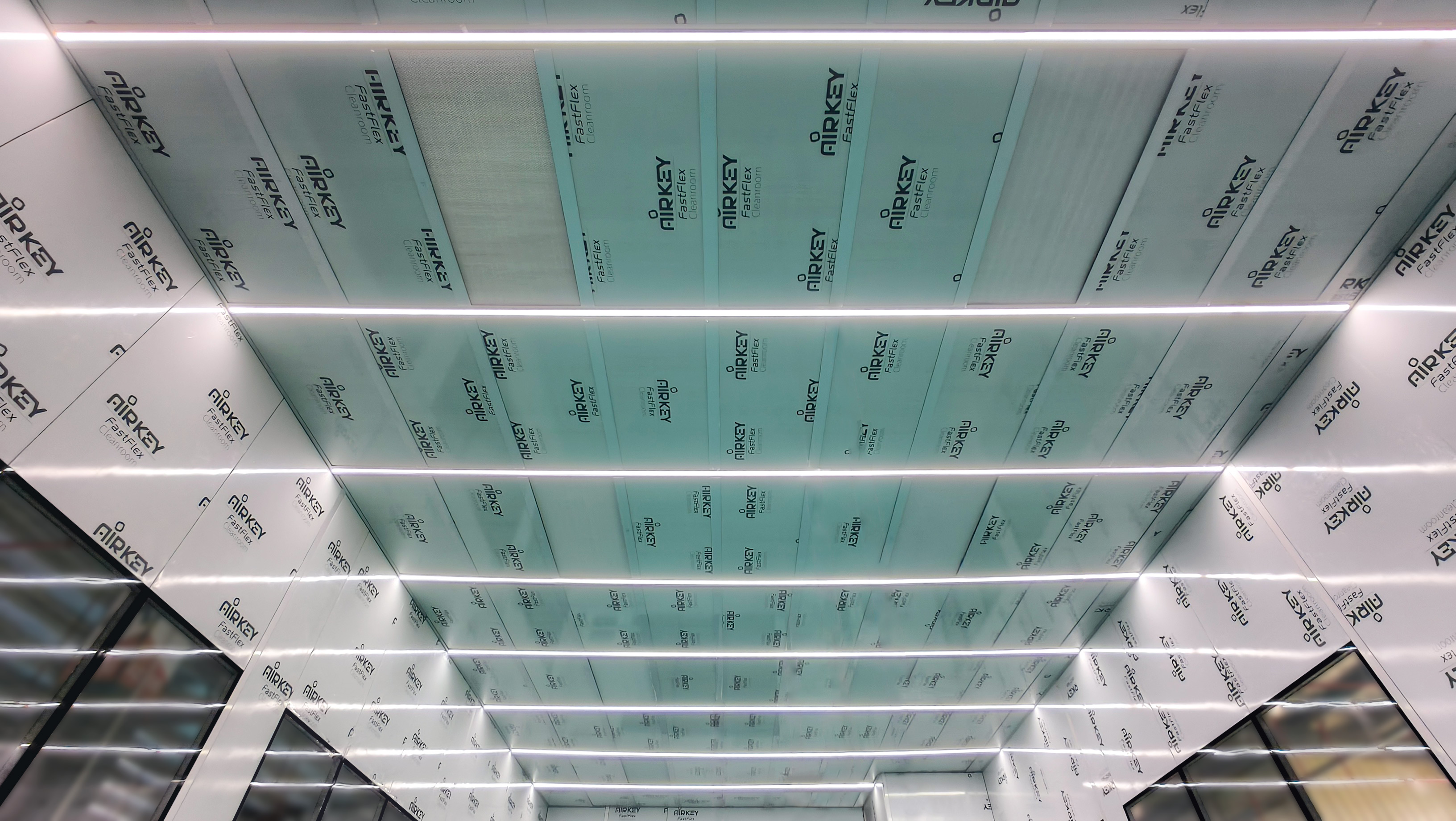 A bespoke ISO 8 cleanroom for injection moulding in New Zealand