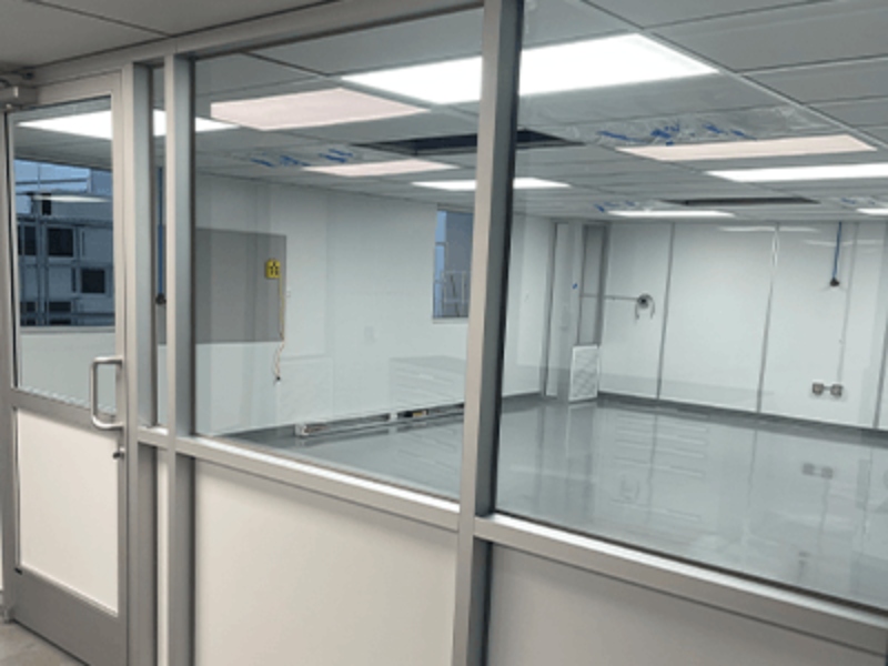 AM presents new cleanroom and training centre