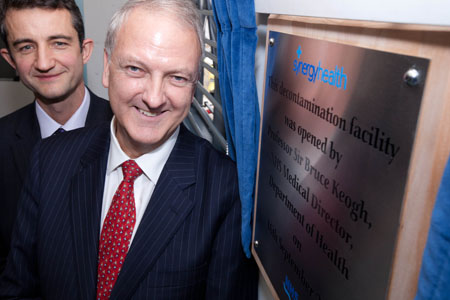 Professor Sir Bruce Keogh and Synergy Health ceo UK and Ireland, Adrian Coward (left) unveil the plaque at the new decontamination centre