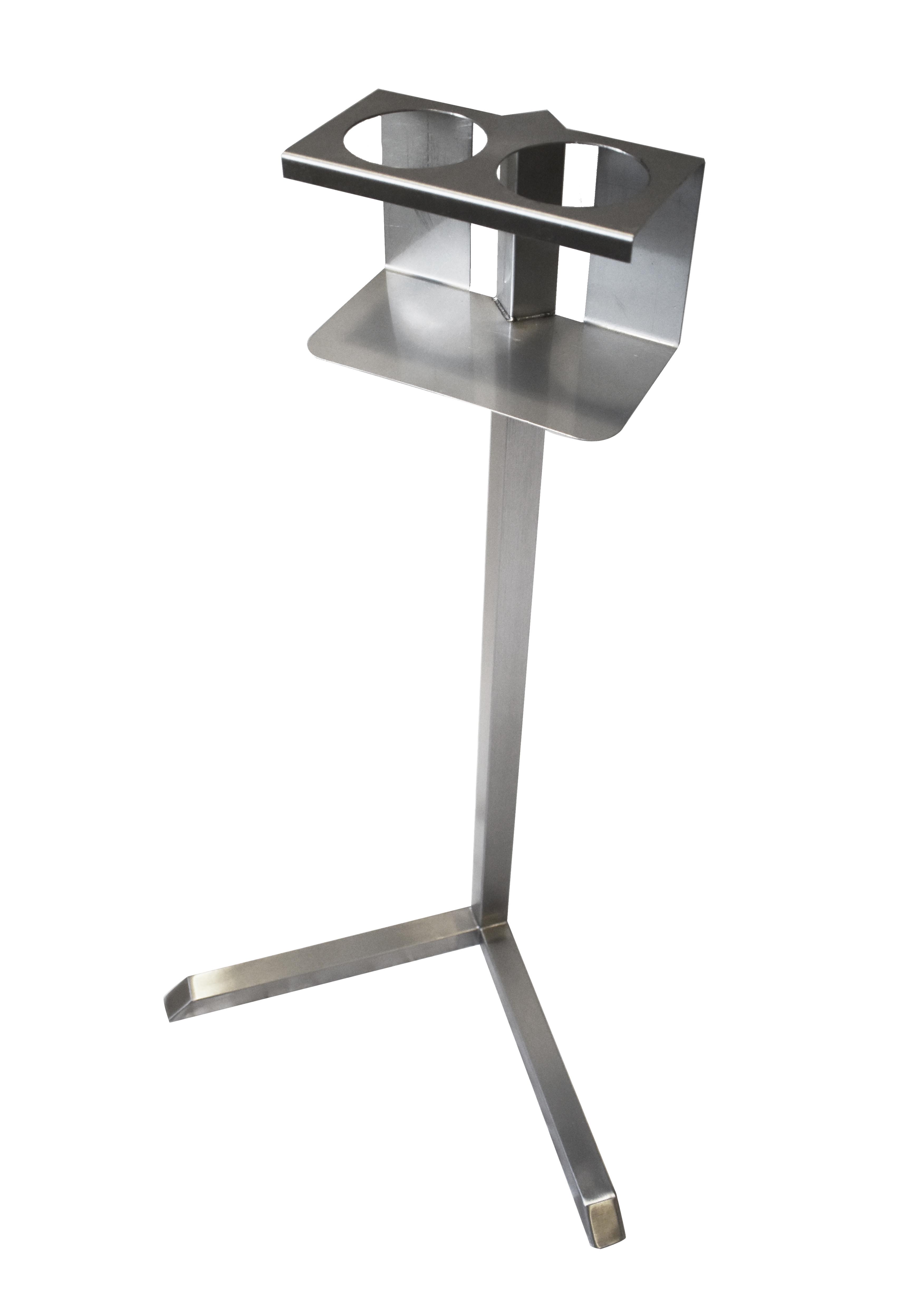 I like to move it, move it: Teknomek introduces pedestal bottle holder for freestanding flexibility