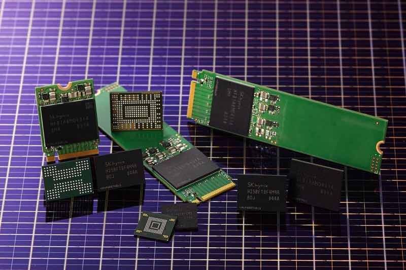 A single 512Gb NAND Flash chip can represent 64GB (Gigabytes) storage
