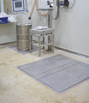 The weighing area before the refurbishment