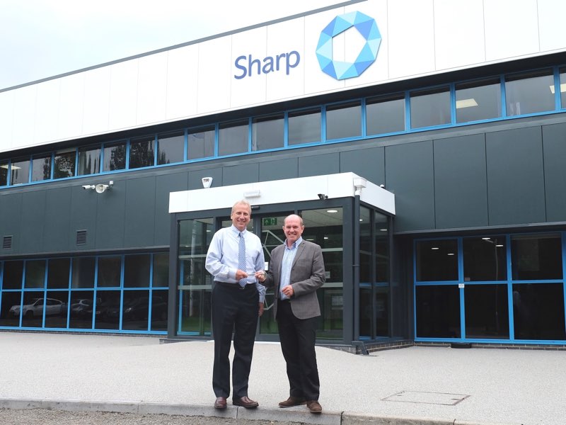 L-R: Frank Lis, President of Clinical Services at Sharp, and Steve Lesbirel, MD Beacons Business Interiors; main contractor for the Rhymney site