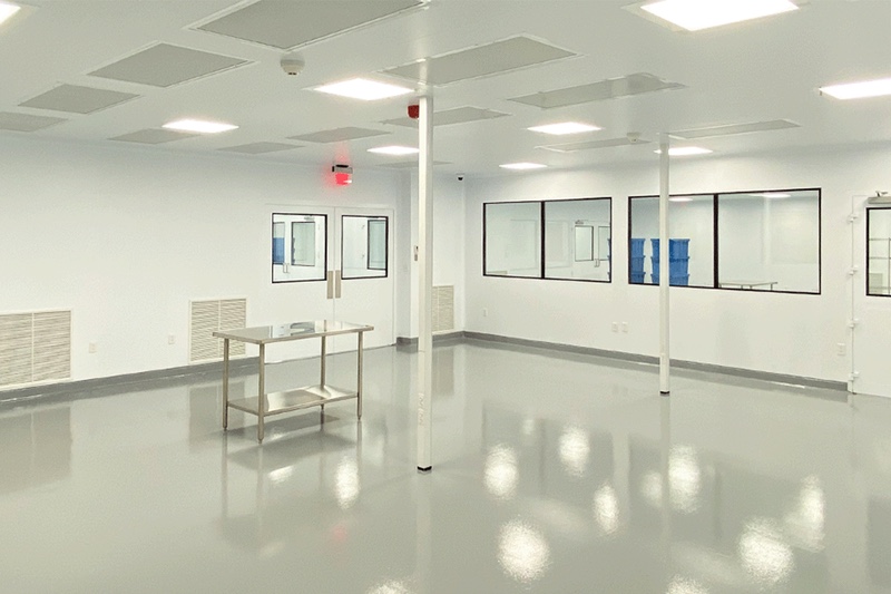 The cleanroom debate: Epoxy flooring vs raised flooring