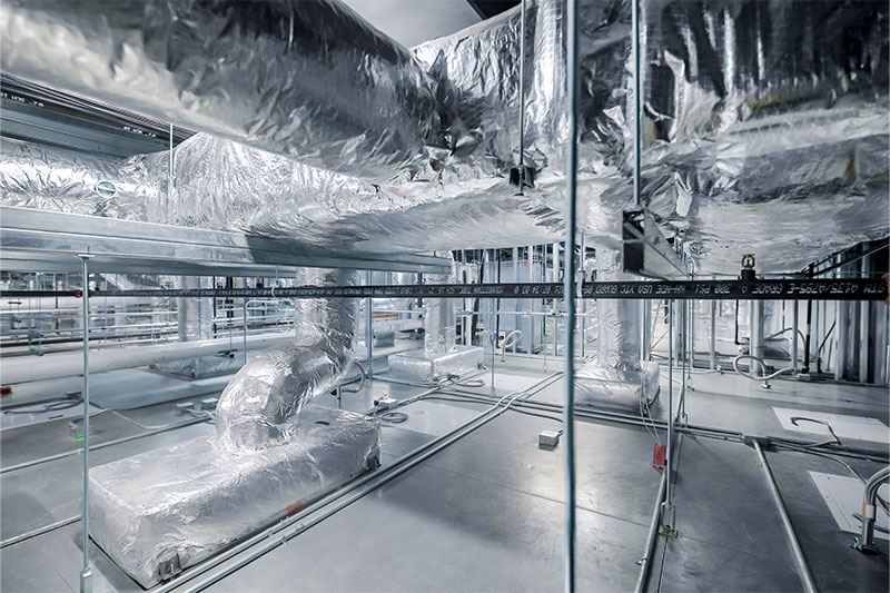 The Structural Nexus: Why Ceiling Systems are the Strategic Backbone of High-Performance Cleanrooms