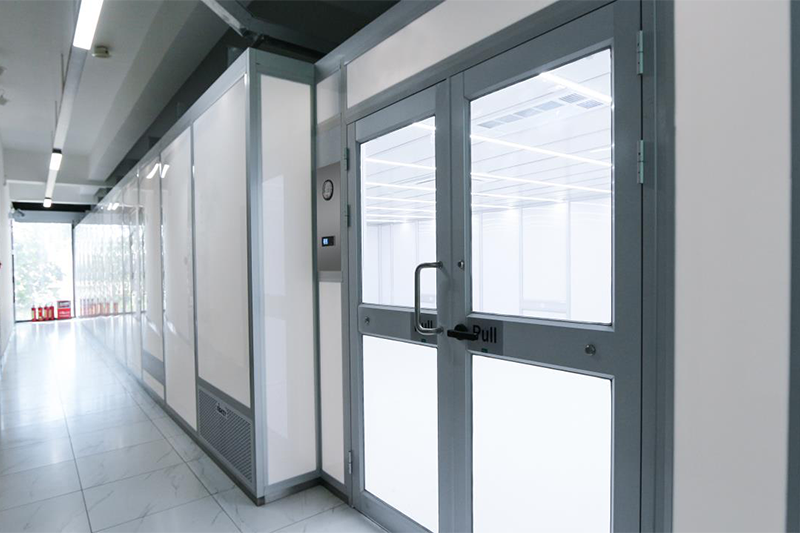 Why build ISO 7 cleanrooms for PV generation one after another?