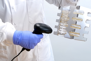 Building a robust CCS: Do settle plates require locking lids?
