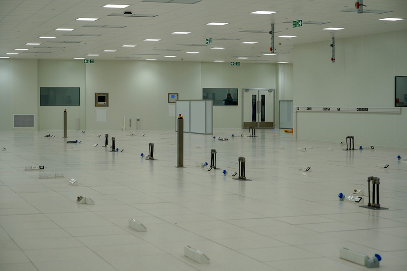 CDC Cleanroom specialist builds cleanroom to support advanced manufacturing processes