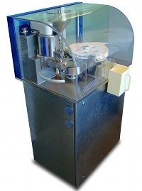 CFS 1500 C capsule filling system provides faster route to early phase trials