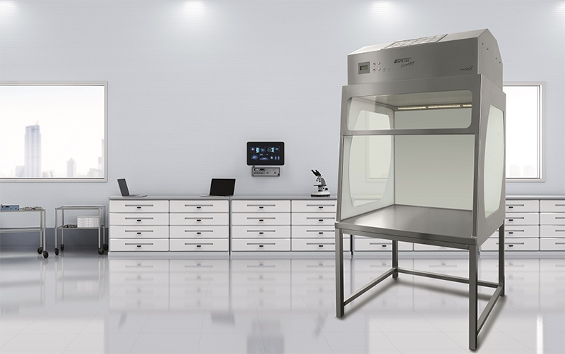 CleanBoy Medical – a particle-free, sterile clean-room workbench