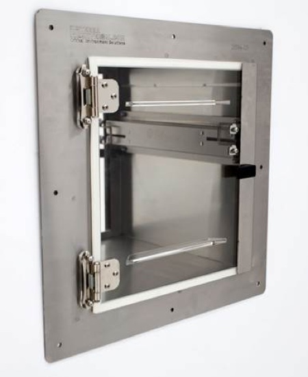 Cleanroom-compatible stainless steel pass-through from Terra Universal