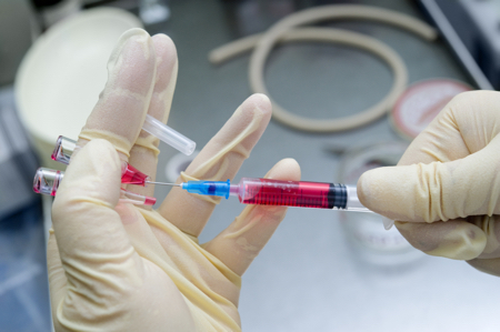 Cleanroom gloves market predicted to grow at 8.7% CAGR until 2022