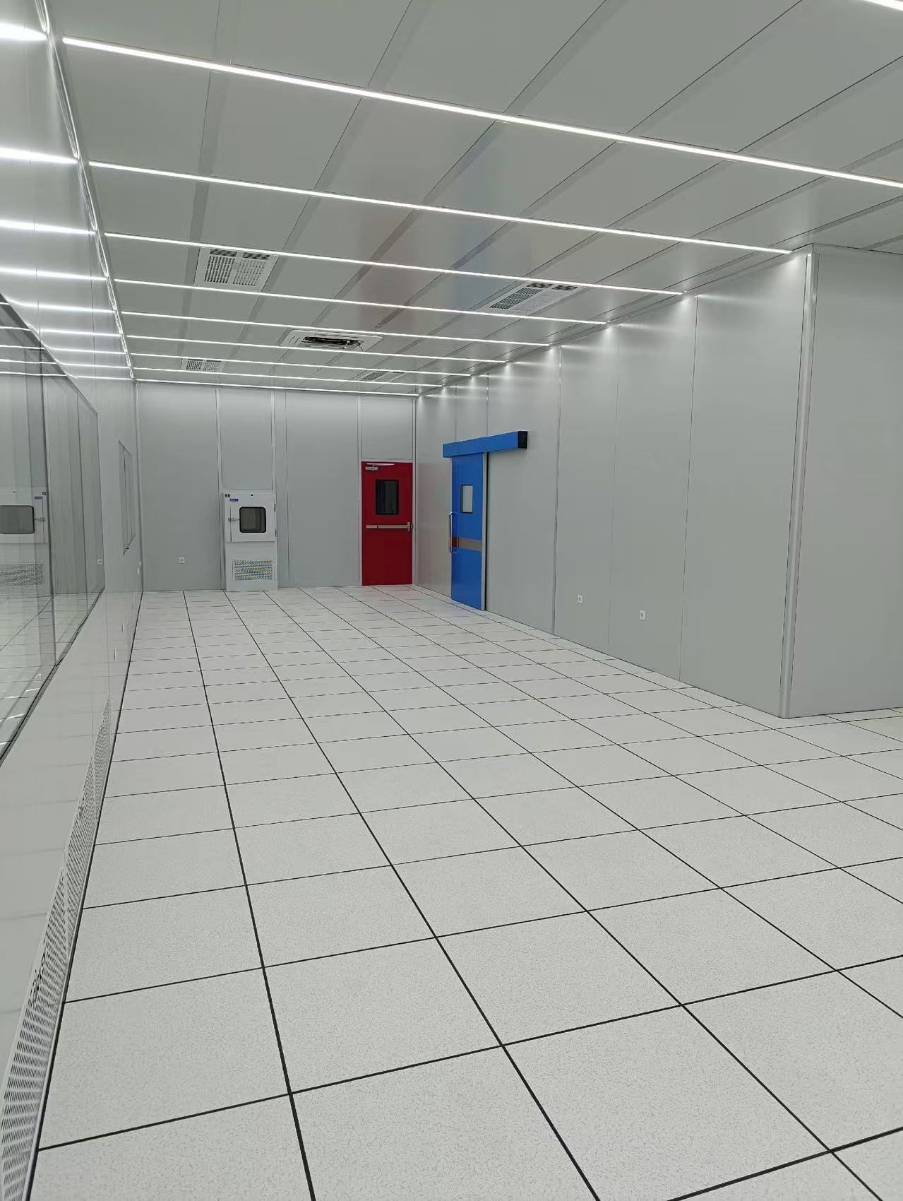 Clear-span: Airkey client completes ISO 7 cleanroom installation