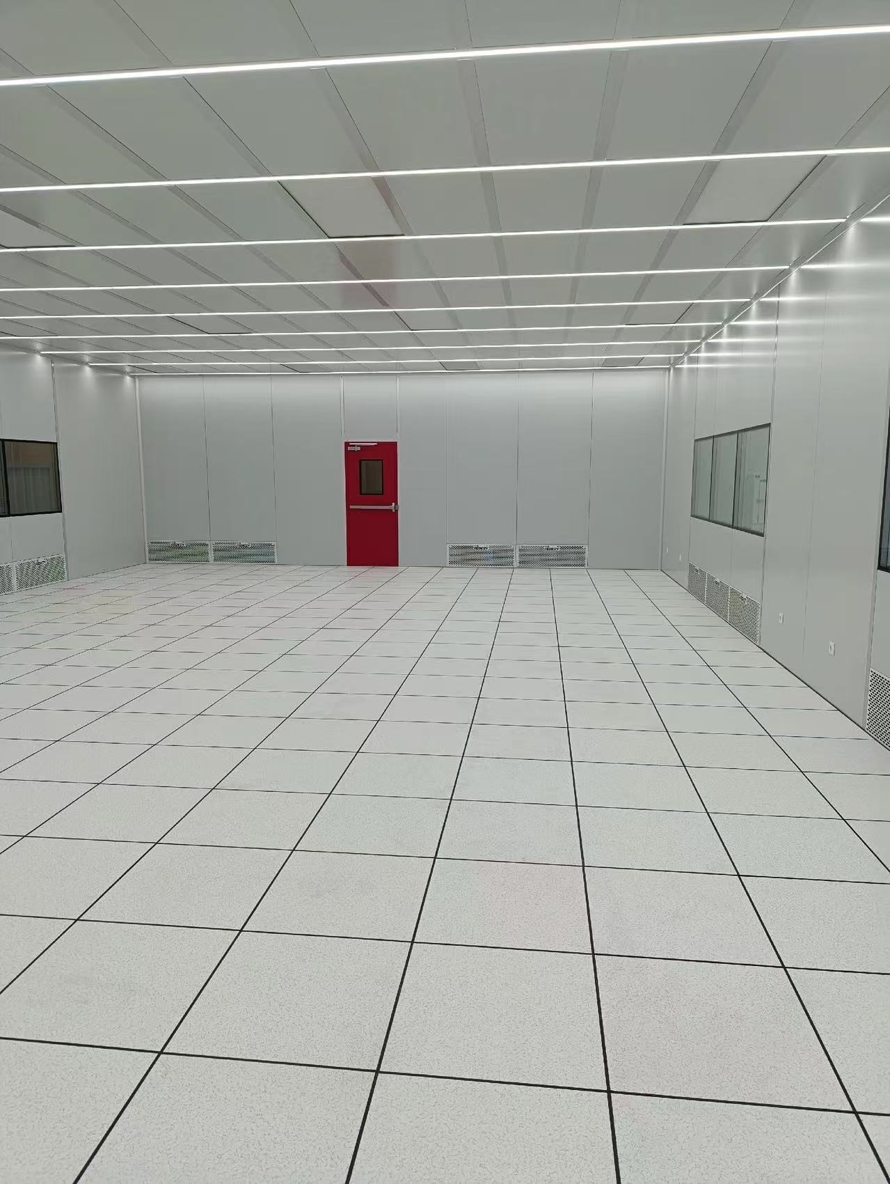 Clear-span: Airkey client completes ISO 7 cleanroom installation