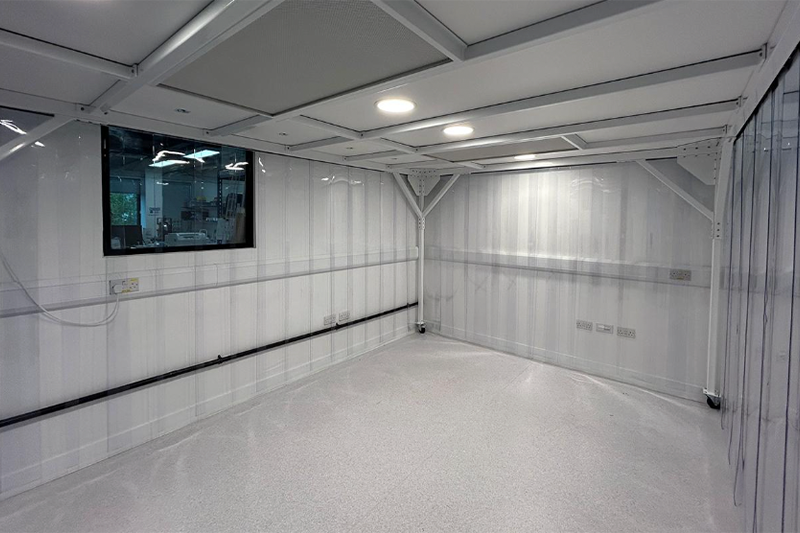 Connect 2 Cleanrooms delivers scalable, predesigned ISO class 7 cleanroom for CipherX’s biopolymer microneedle production