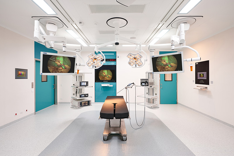 Cutting-edge surgical facilities at Hospital Aleman in Buenos Aires