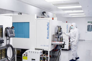 Designing cleanroom equipment for compliance