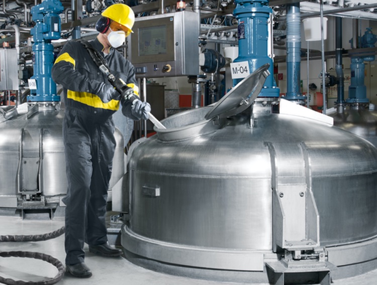 Dry ice blasting cleaning effectiveness and when to use it?