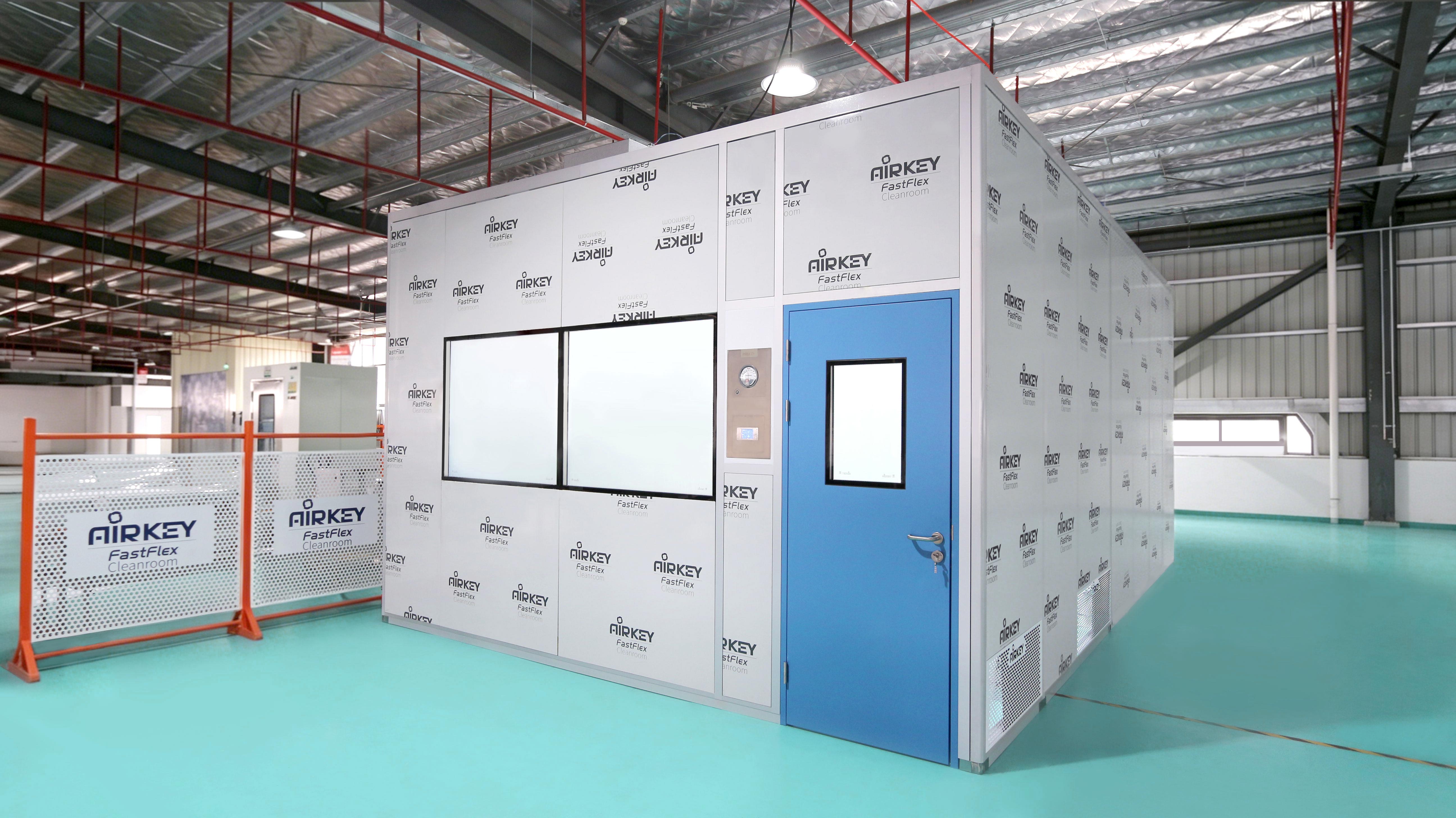 Hands-free access and adjustable privacy: Airkey's factory proven ISO6 Cleanroom for optics production