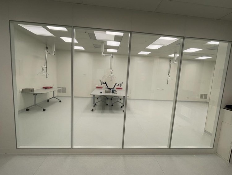 Interflow finishes ISO 7 cleanroom for heart surgery components