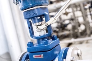 Manual boiler blowdown responsible for boilerhouse overspending