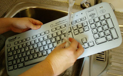 Medigenic keyboard combats contamination
