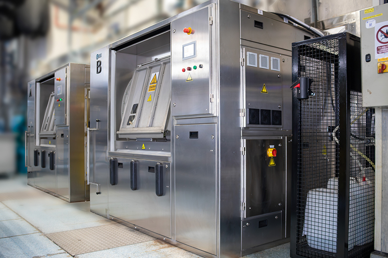 Micronclean invests £300,000 in state-of-the-art industrial washing machines at its class 4 cleanroom laundry in Skegness