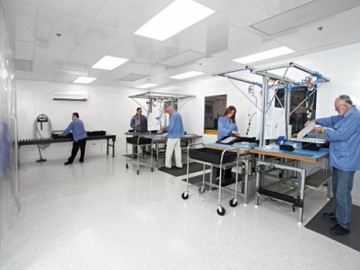 Philips builds cleanroom at Canadian subsidiary Canlyte