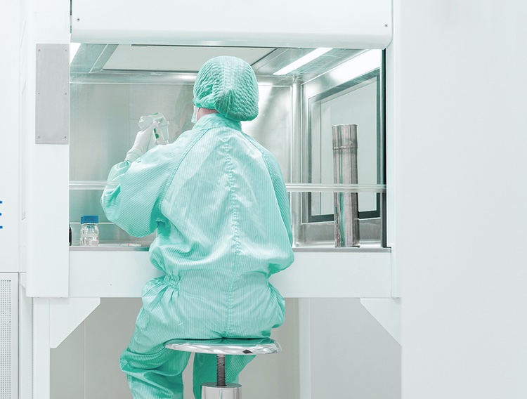 Phizzle and GlassHouse collaborate on automated cleanroom monitoring