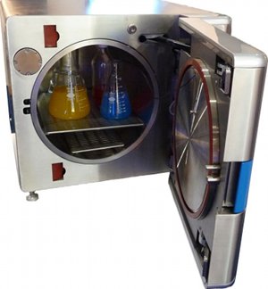 Professional autoclaving in a small format