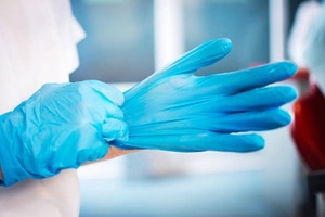 Putting PPE to the test for the cleanroom