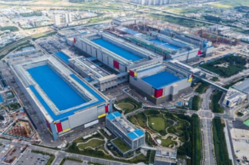 Samsung speeds up construction of P5 cleanroom for HBM production