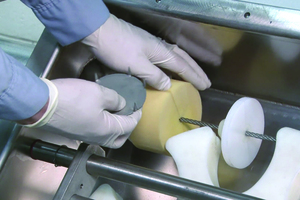 Sanitary tubular cable conveyor prevents product and plant contamination