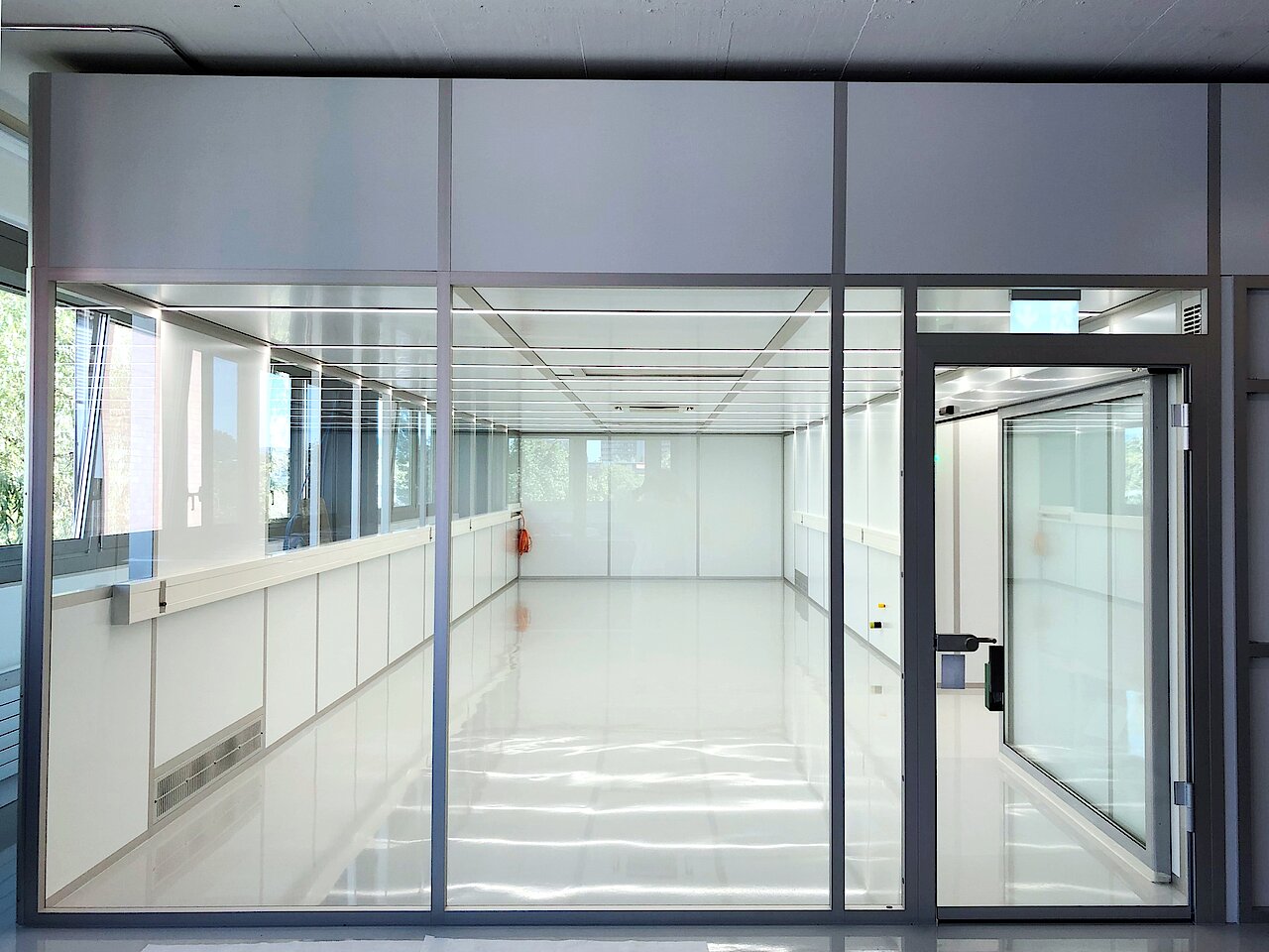 Schilling completes cleanroom for silicon hose production