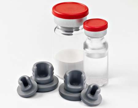 Selecting stoppers for use in the lyophilisation of moisture-sensitive drugs