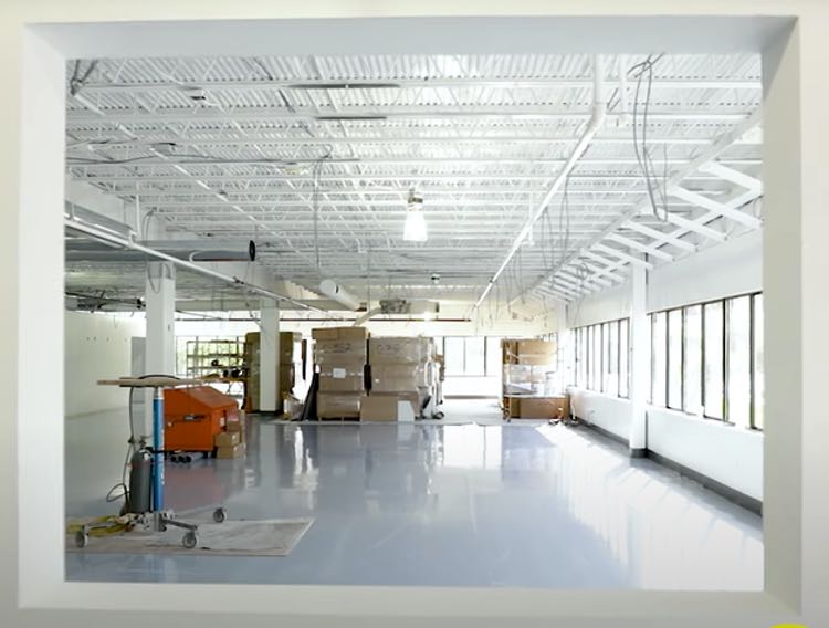 Sheaumann Laser opens new semiconductor laser facility