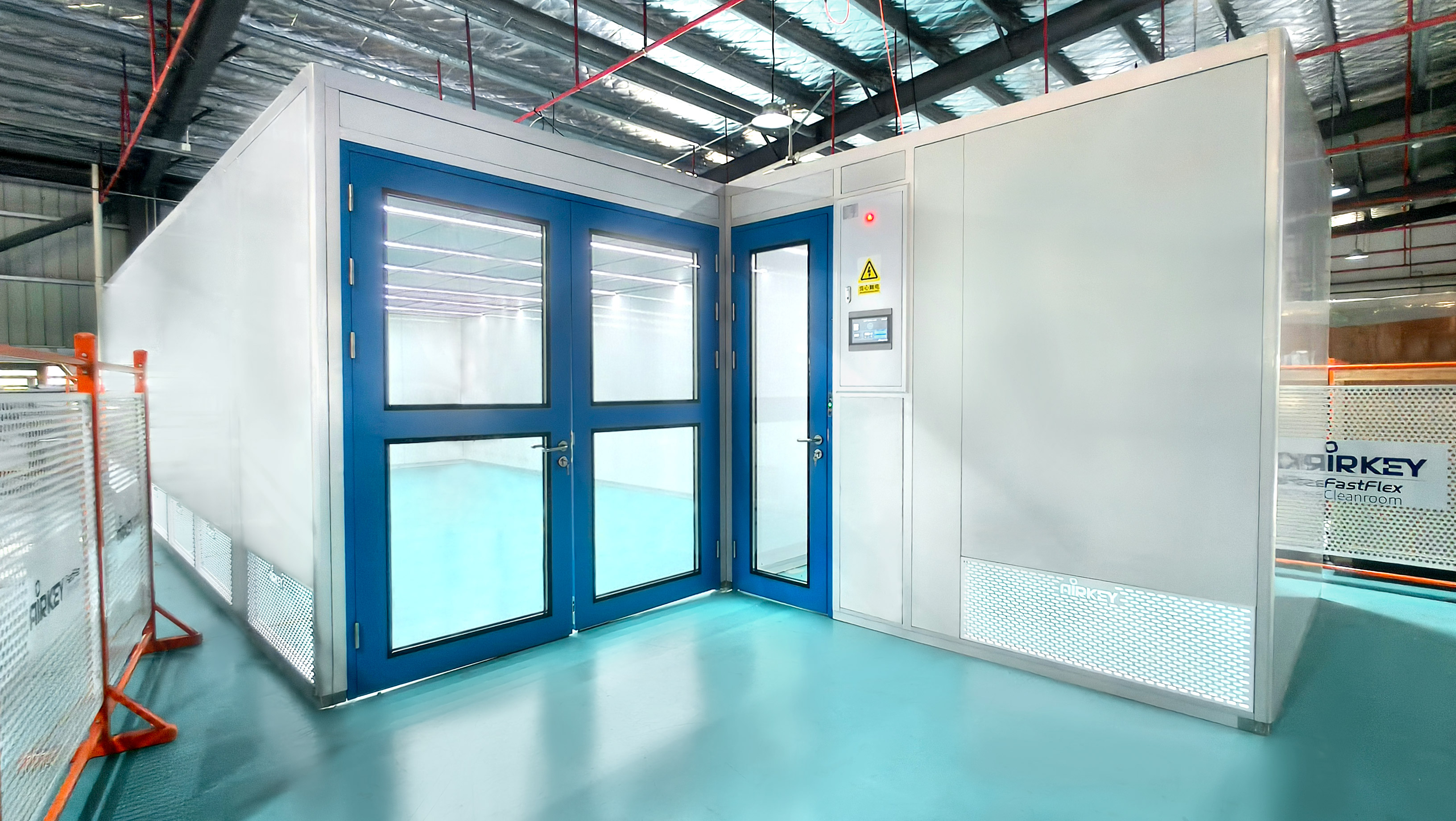 Six cleanrooms, one floor - Airkey factory-proven standard