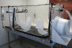 Solo achieves nanogram containment in a flexible film isolator