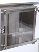 Stainless steel cleanroom pass through protects