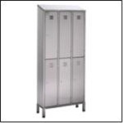 Stainless steel lockers for hygienic clean room environments 