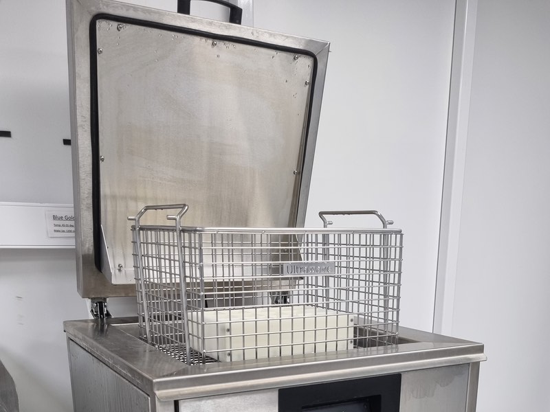Technology investment boosts cleanroom capabilities at William Hughes