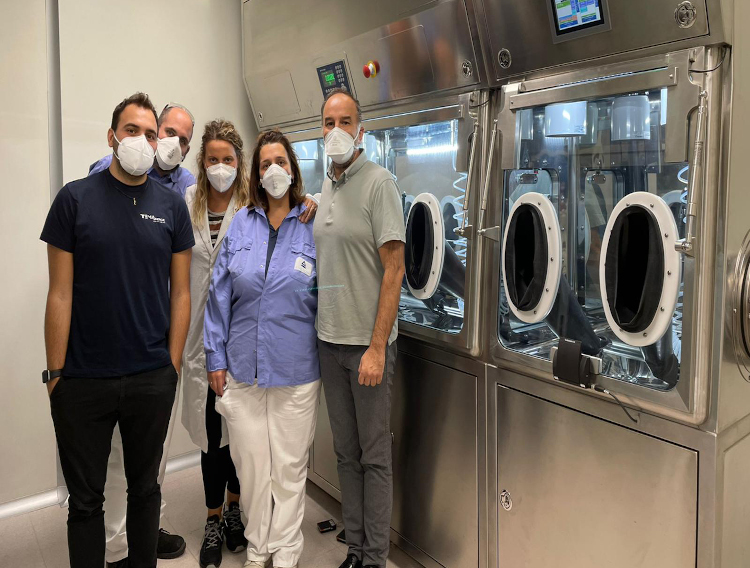 Tema Sinergie installs isolator at Angelini Fine Chemicals lab