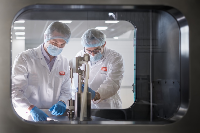 What is the future of automation in closed systems for cell and gene therapy production?