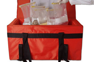 Transfer of perishable products and samples