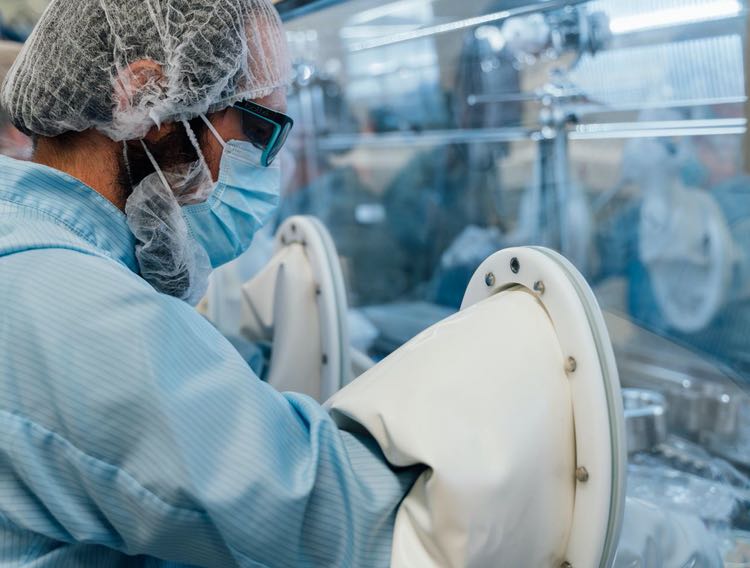 TRI opens clinical cleanroom facility in Australia
